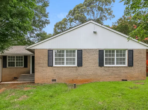 558 Wavelyn Way, Riverdale, GA 30274