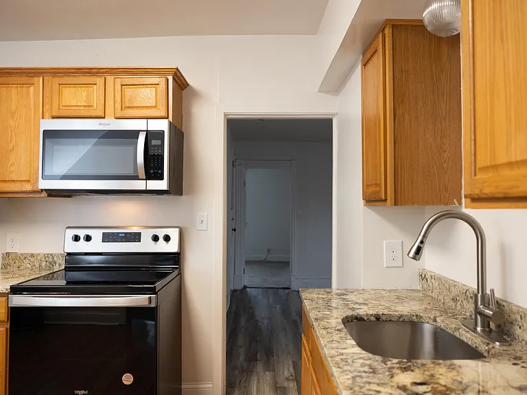 882 Lafond Ave #2 — Photo 18