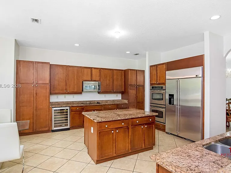 7833 SW 194th Ter — Photo 7