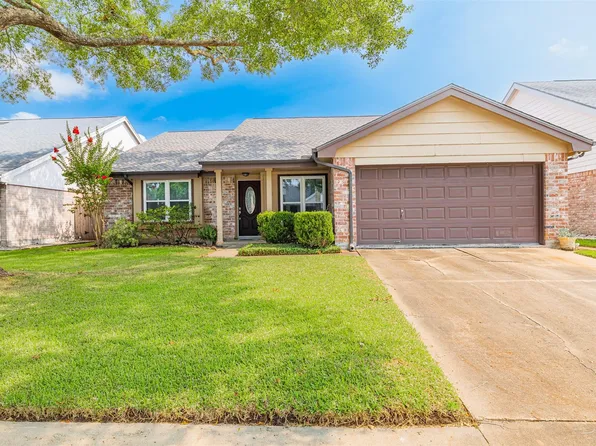 2615 Quarry Hill Rd, Sugar Land, TX 77478