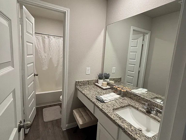 14031 Chinook Dr — Photo 18