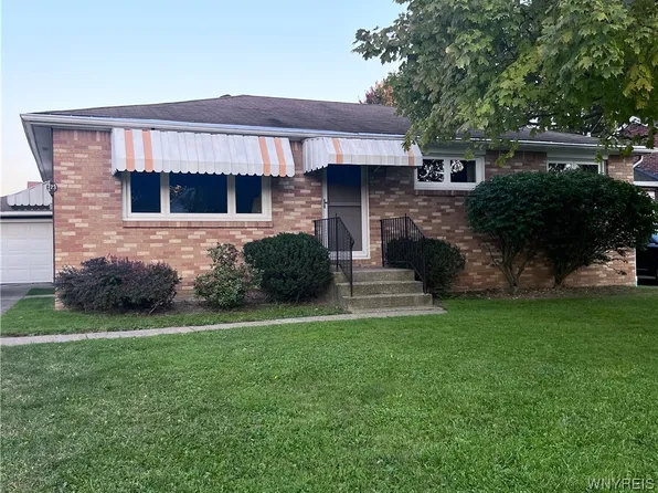 173 Warren Ave, West Seneca, NY 14224