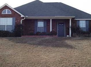 137 Spears Xing, Millbrook, AL 36054