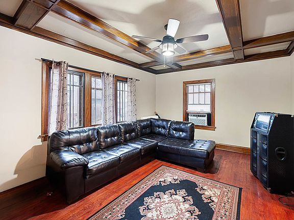 5th image of 812 Garfield Ave