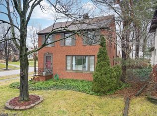 2243 Edgerton Rd, University Hts, OH 44118