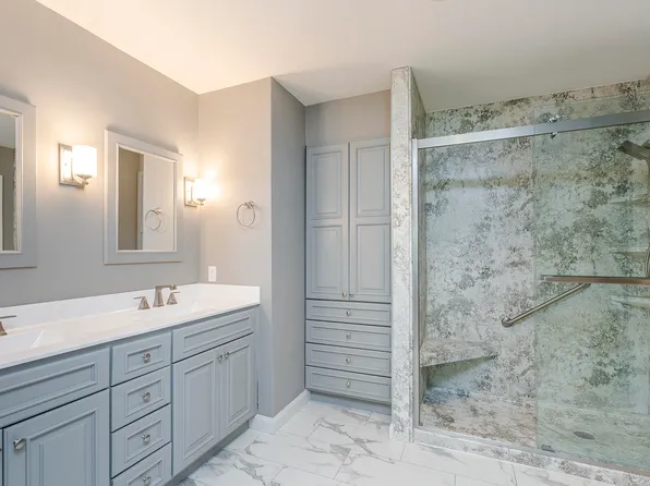 1065 Watson Ct, Lexington, KY 40511