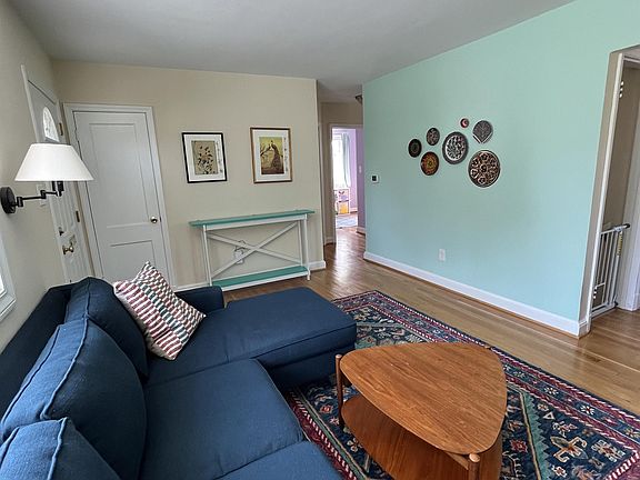 5th image of 4603 Franklin St