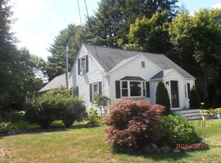 25 Norfolk Pl, Sharon, MA 02067