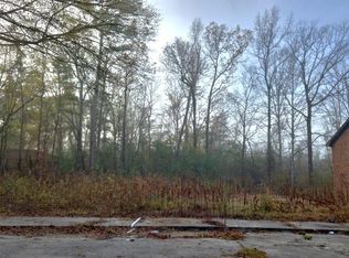 124-B Plantation Place Dr, Hattiesburg, MS 39401