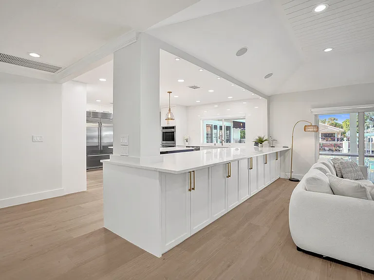 885 Nafa Dr — Photo 39