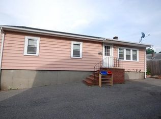 22 Colonial Rd, Peabody, MA 01960