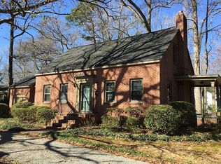 957 E 10th St, Greenville, NC 27858