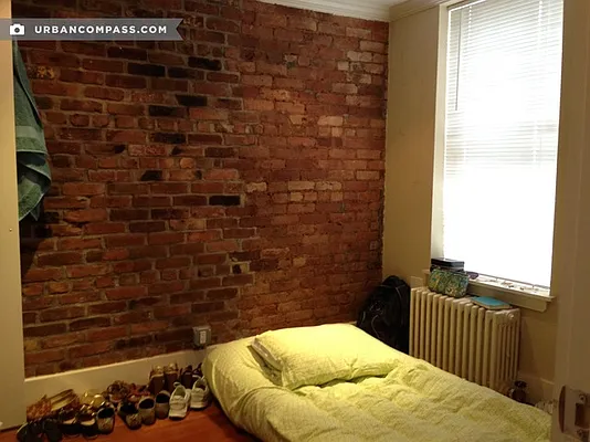 Rented by Compass | media 13