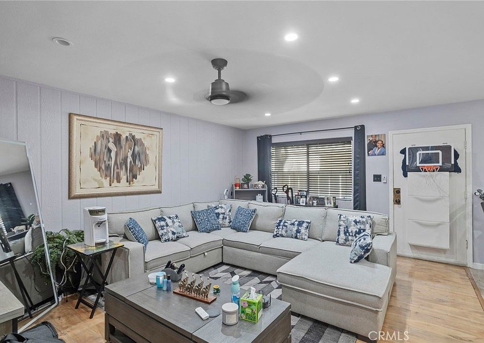 1st image of 3301 Santa Fe Ave APT 50