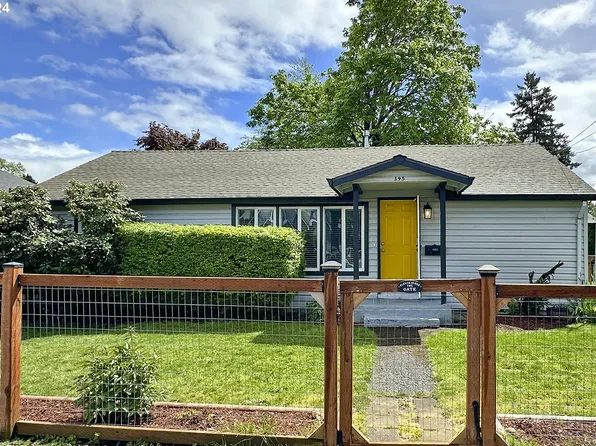 395 W Berkeley St, Gladstone, OR 97027