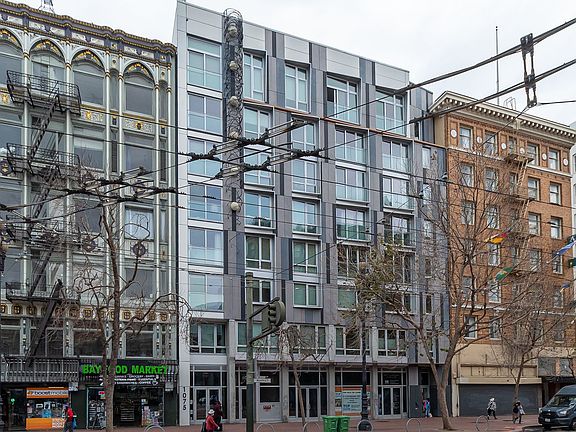 3rd image of 1075 Market St #205
