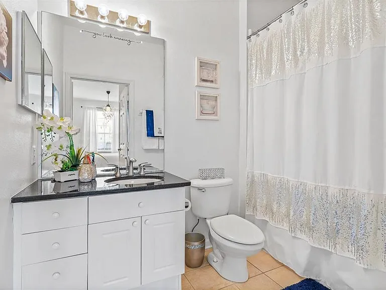 2310 Silver Palm Dr #201 — Photo 17