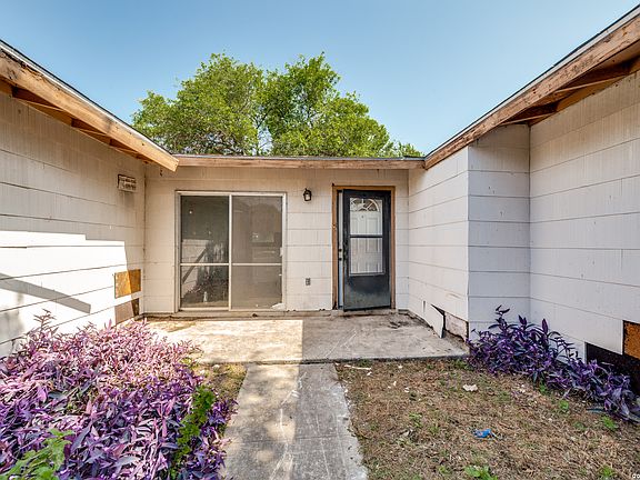 5th image of 5427 SANTA CRUZ ST