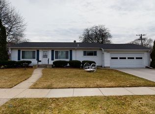512 N 4th St, Fort Atkinson, WI 53538