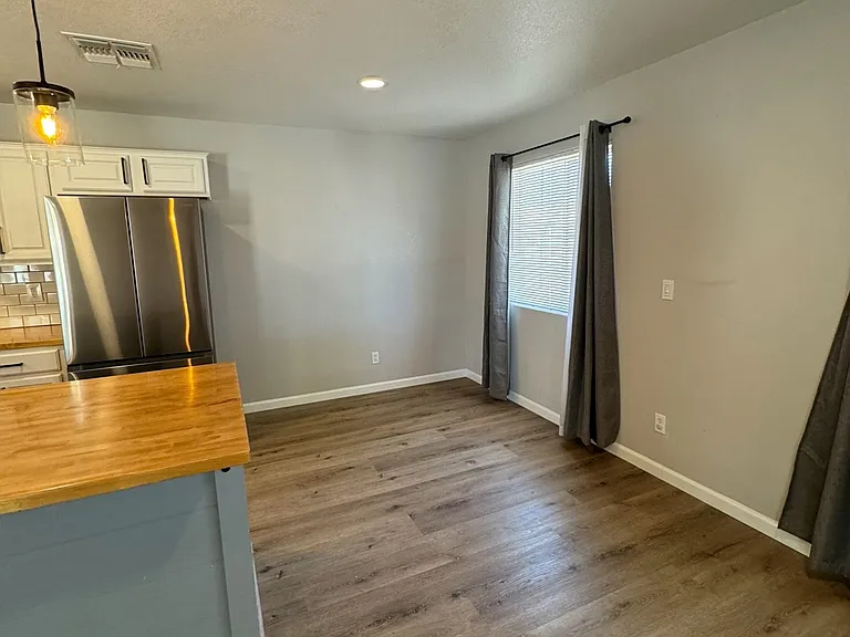 3408 Cypress St — Photo 5