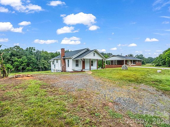 5th image of 170 Dobbins Rd