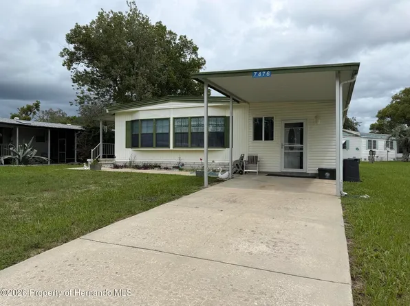 7476 Dearborn Ave, Brooksville, FL 34613