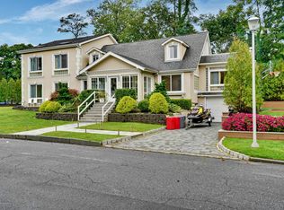 2 Pleasant Pl, Deal, NJ 07723