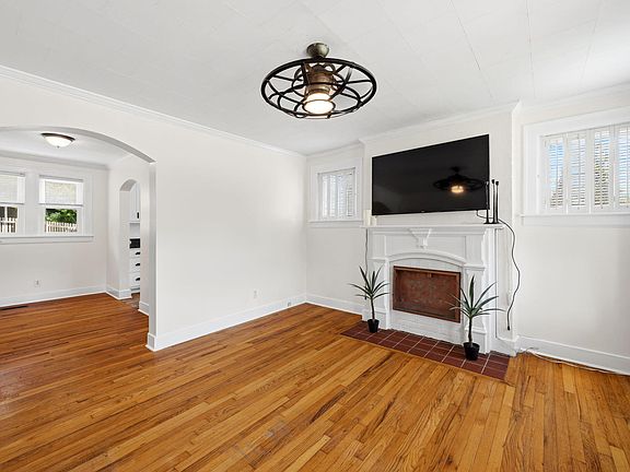 5th image of 316 Oriole Dr