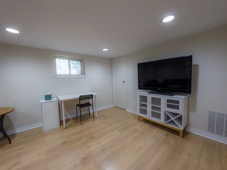 1045 Lowell Blvd — Photo 17