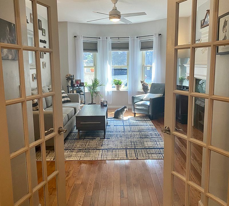 1st image of 3 Parkside Ct #1
