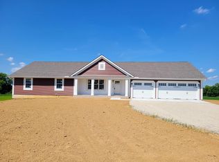 1795 Stingley Rd, Wilmington, OH 45177