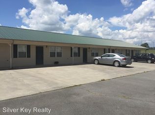 2004 Whitaker Rd APT 4, Athens, TN 37303