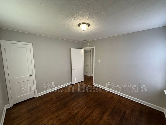 3rd image of 1393 Kimball Cv