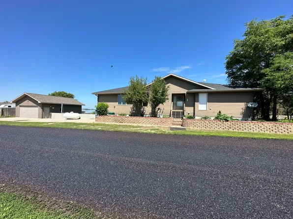 40512 S Shore Rd, Huron, SD 57350