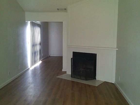 2nd image of 6305 Birdcage St