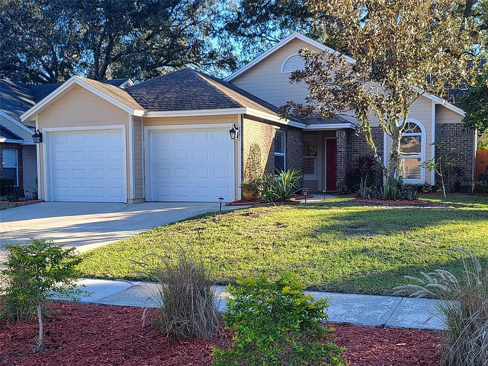 1st image of 7752 FOX KNOLL PLACE