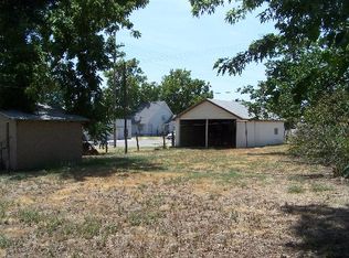 417 S Walnut St, Medicine Lodge, KS 67104