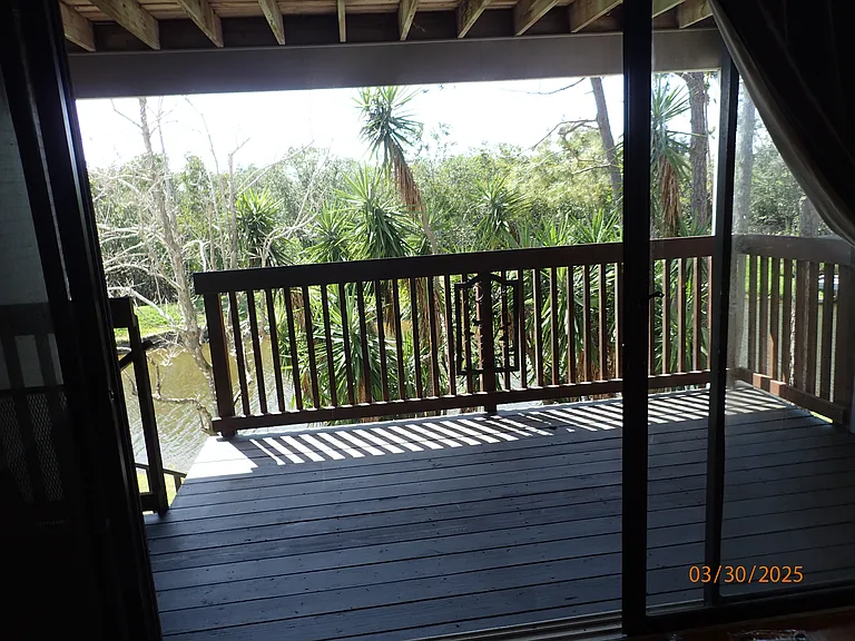 LIVING ROOM BALCONY