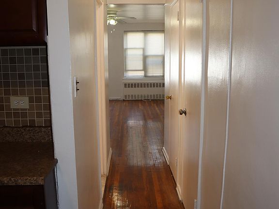 3rd image of 1743 E 55th St #1