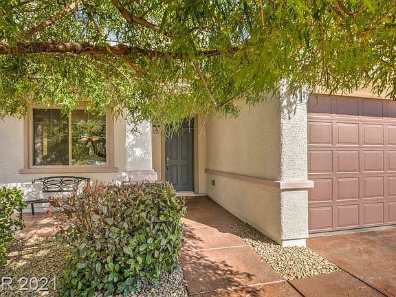 2nd image of 10108 Amana Oaks Ave