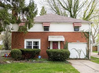 80 Mona Dr, Amherst, NY 14226