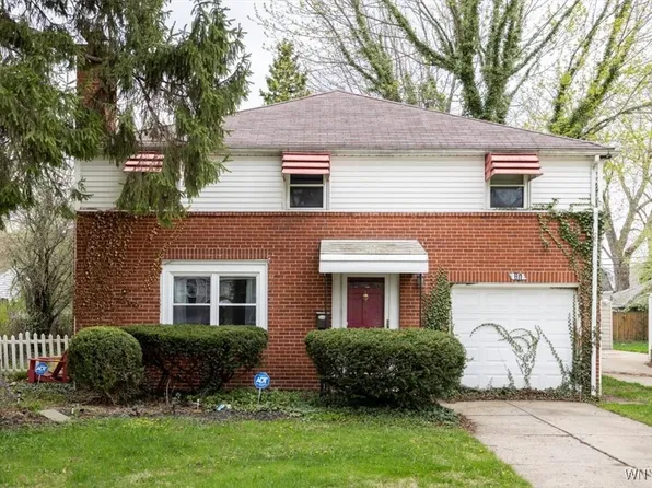 80 Mona Dr, Amherst, NY 14226