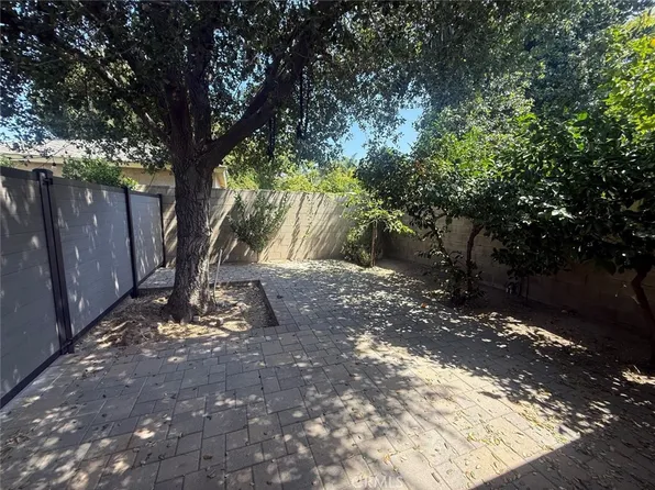 7572 1/2 Delia Ave, Sun Valley, CA 91352