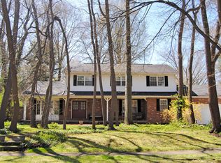 450 Tamiami Trl, Akron, OH 44303