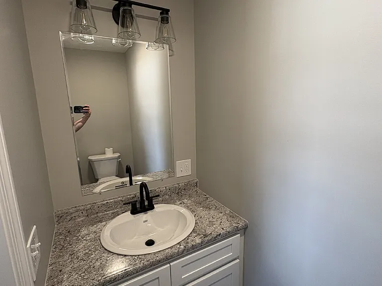 13 Prospect St — Photo 3