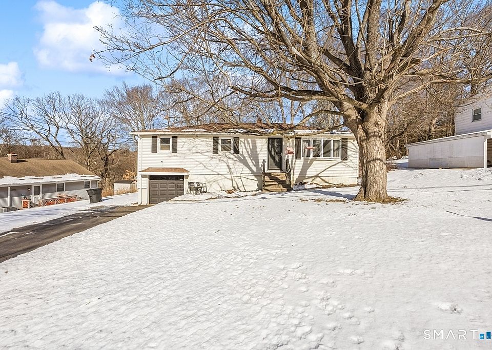 1st image of 25 Hillside Drive