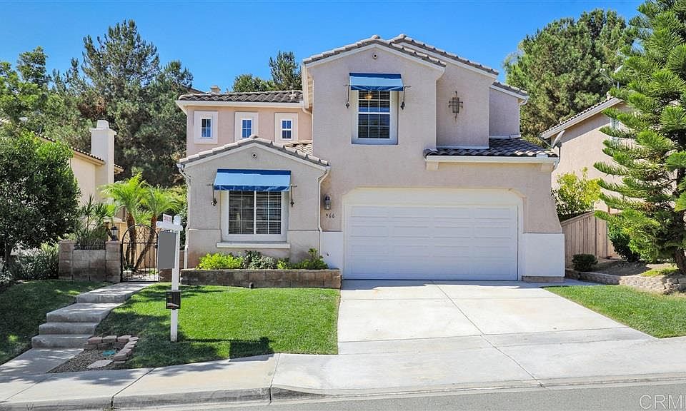 1st image of 966 Yosemite Dr