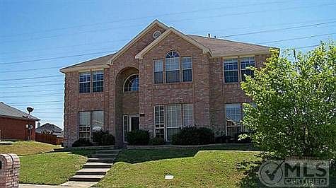 1st image of 2600 Leicester Dr