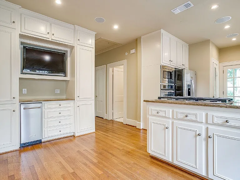 2606 Cockrell Ave — Photo 10