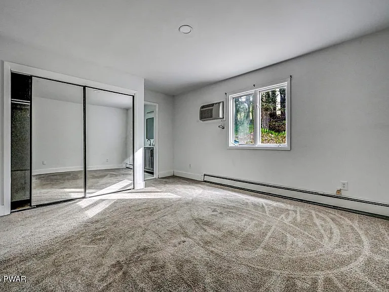 49 Lake View Dr #14 — Photo 18